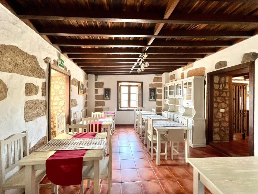 Fotografie z fotogalerie ubytování Apto en caserío rural con cocina, piscina, Wifi, barbacoa y jardín compartidos v destinaci San Miguel de Abona
