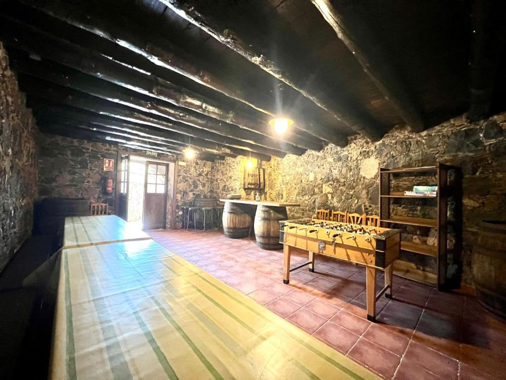 Fotografie z fotogalerie ubytování Apto en caserío rural con cocina, piscina, Wifi, barbacoa y jardín compartidos v destinaci San Miguel de Abona