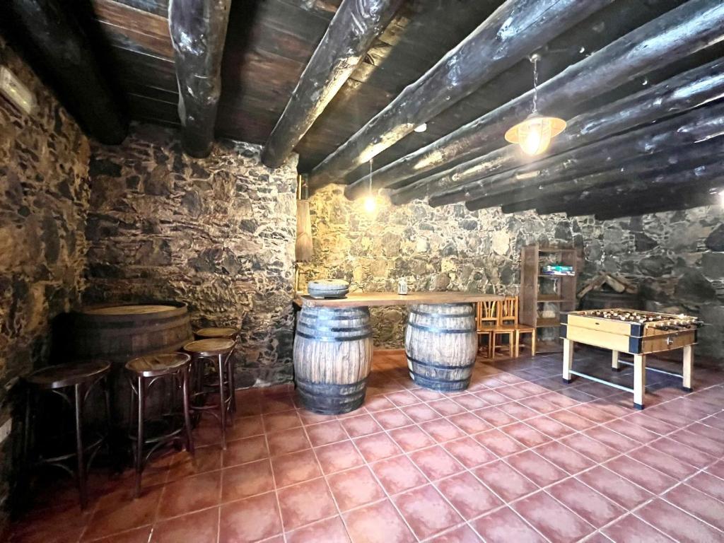 Fotografie z fotogalerie ubytování Apto en caserío rural con cocina, piscina, Wifi, barbacoa y jardín compartidos v destinaci San Miguel de Abona