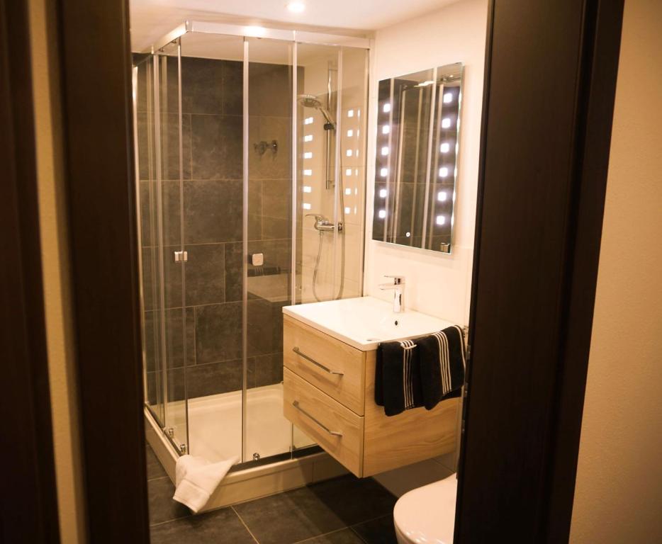 Koupelna v ubytování Hotel verWeiler