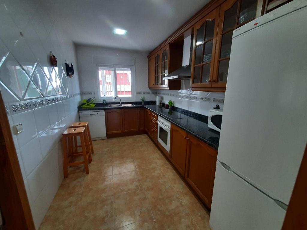 Kuchyň nebo kuchyňský kout v ubytování URBANIZACION MIRAMAR PENISCOLA