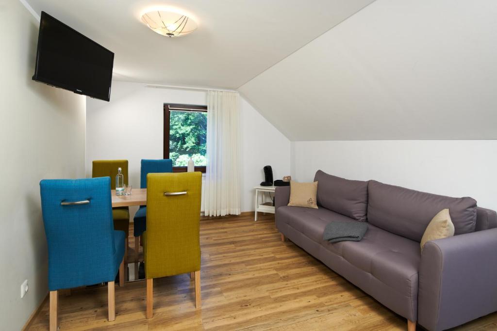Laasenhof - Double Room With Balcony (2 Adults + 1 Child)