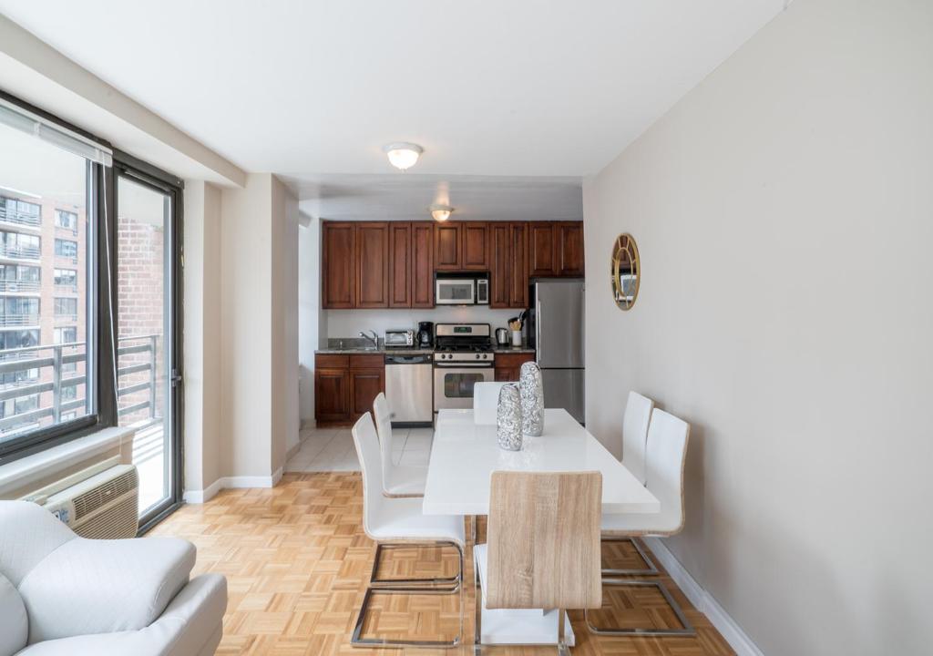 آپارتمان روشن 2BD 1BA در خیابان کلمبوس