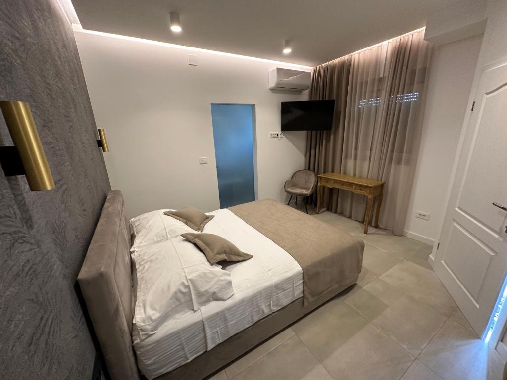 Apartment & Room IRIS - 14