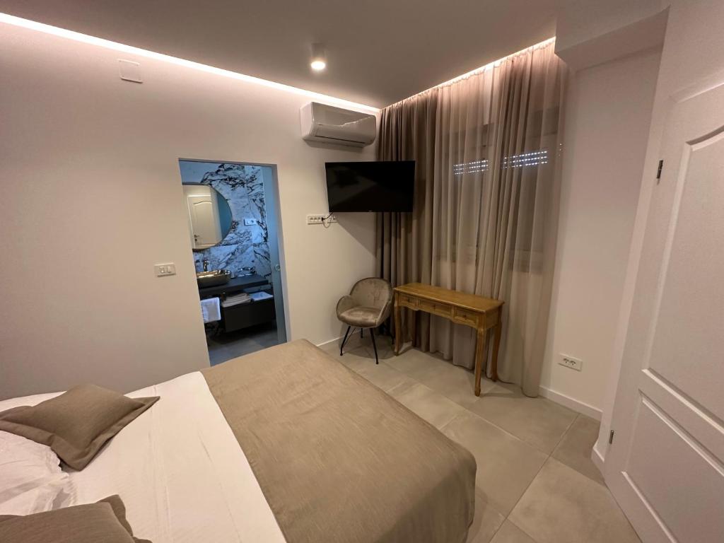 Apartment & Room IRIS - 13