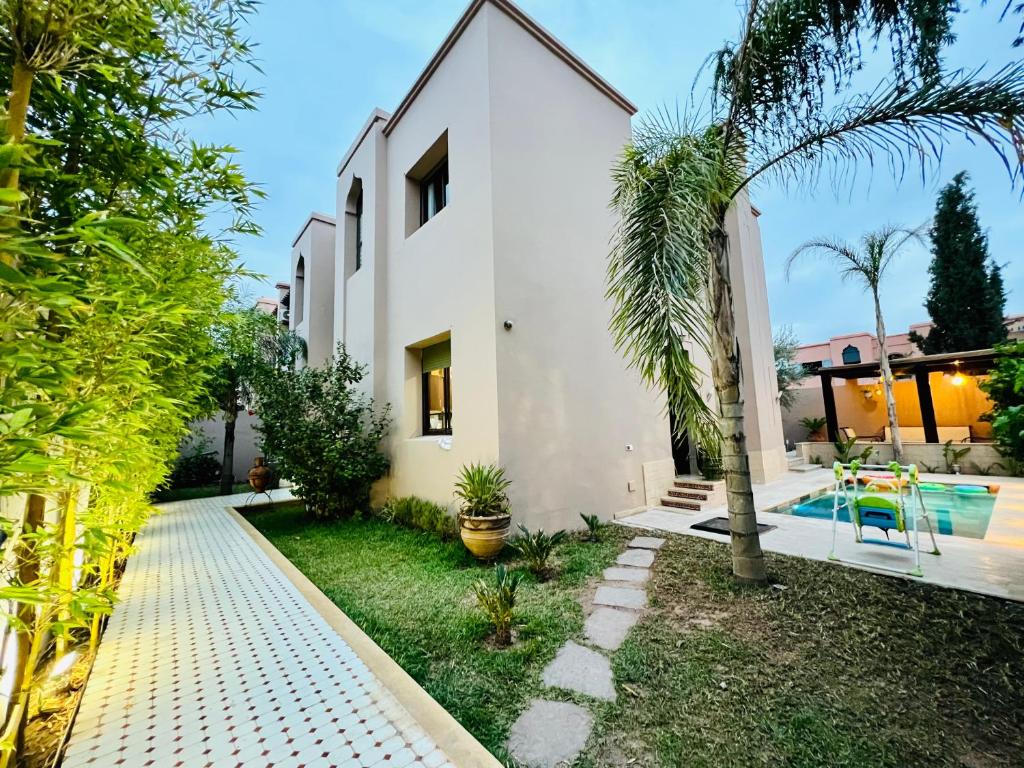 SABOR VILLA TARGA GARDEN -Only Family — photo 9