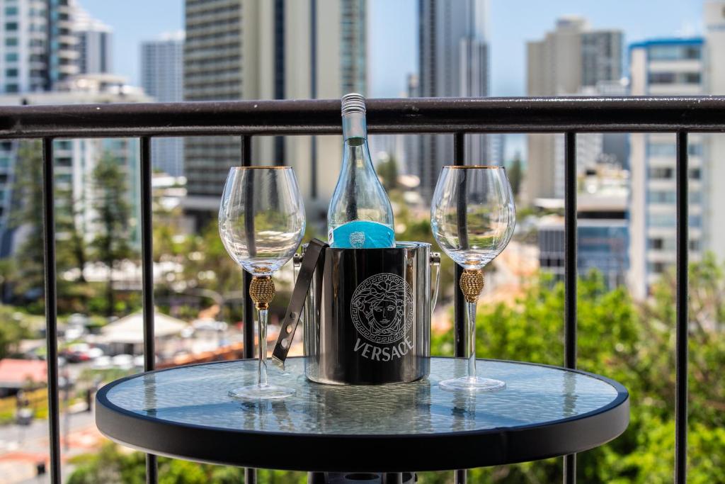 Designer Suites - Versace On View