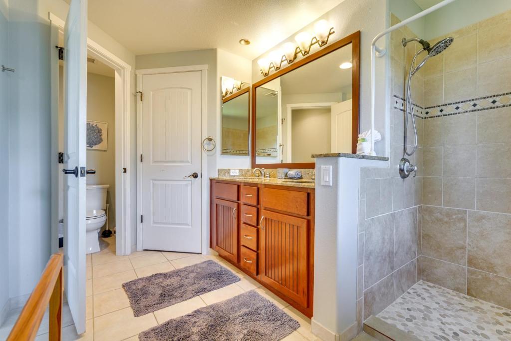 Luxe Maunalani Resort Condo w/ Pool + Beach Access photo