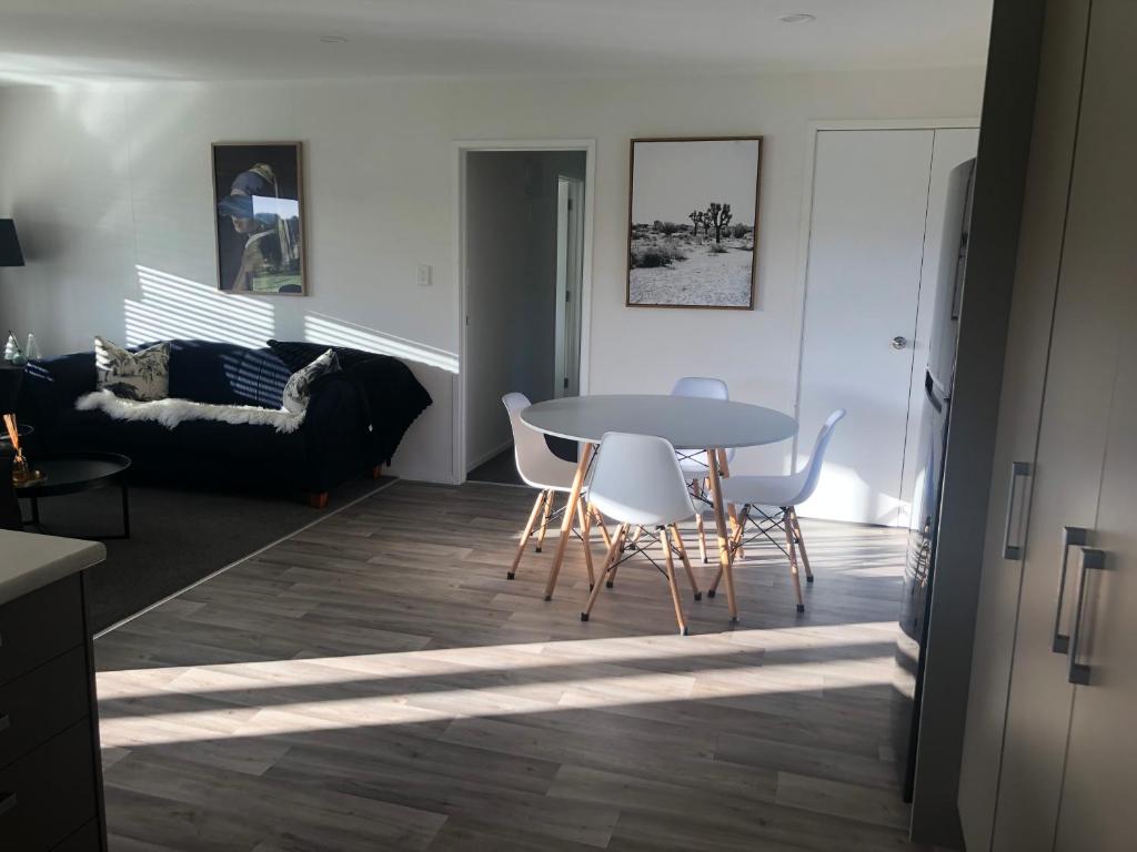 Cute Cottage Close to Town - Resim 15