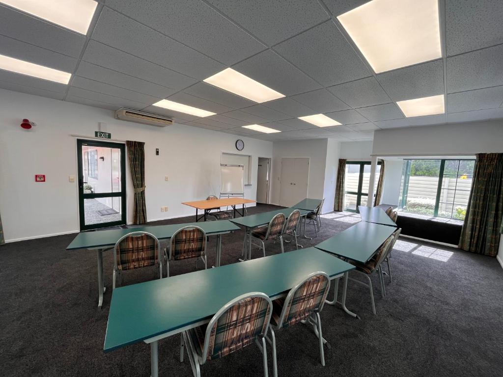 Camelot Motor Lodge and Conference Centre - Resim 35