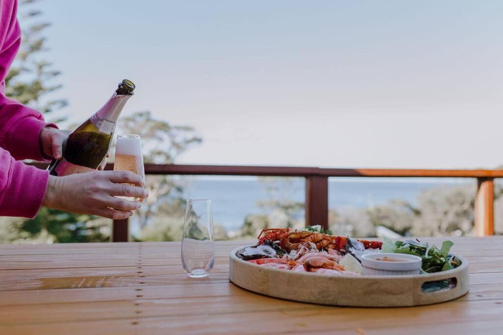 The Little Lobster Hot Tub!, Bicheno (updated prices 2024)