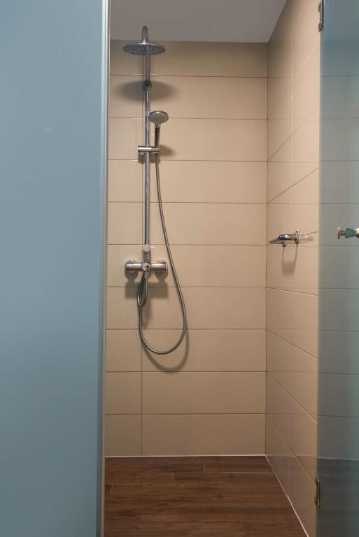 Epsilon Hotel Apartments - 10