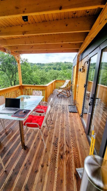 Căsuța de la luncă