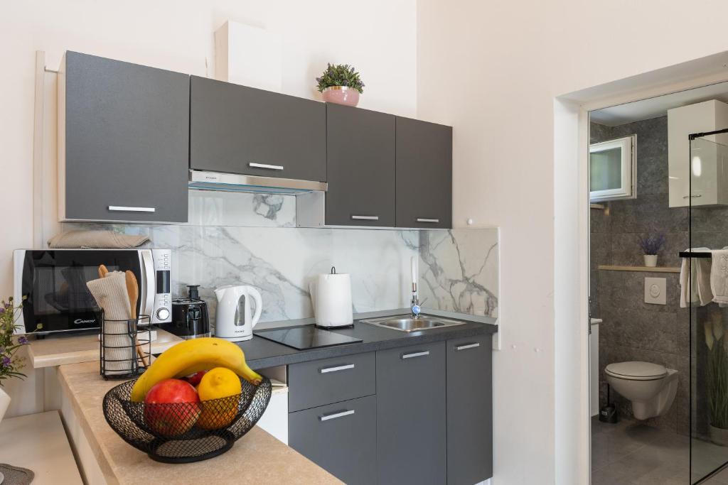 Apartments Roza - 10