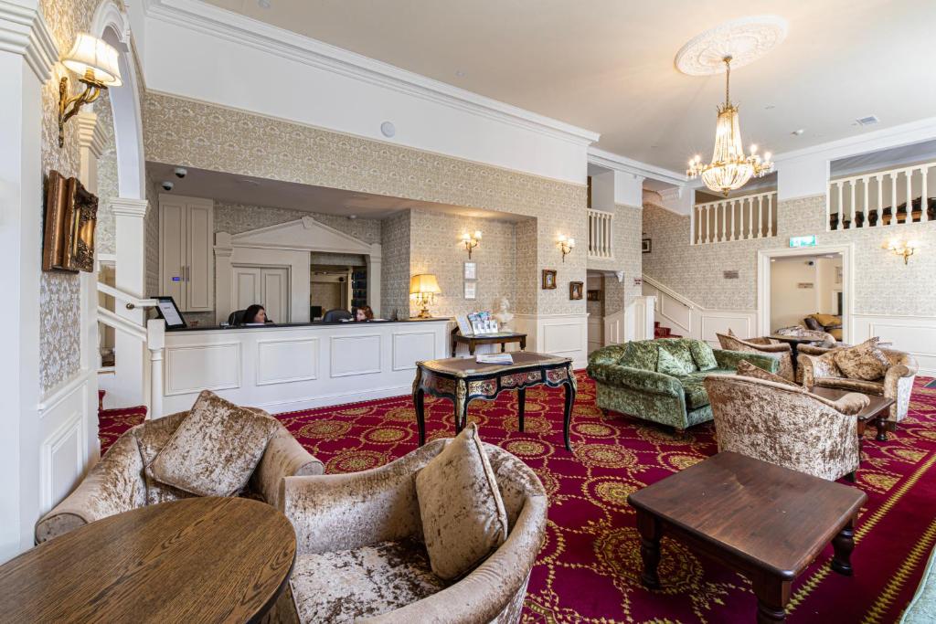 Posezení v ubytování Ballina Manor Hotel