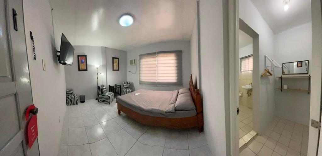 Sunbloom Beachfront Hotel and Restaurant Zambales - 皇后区