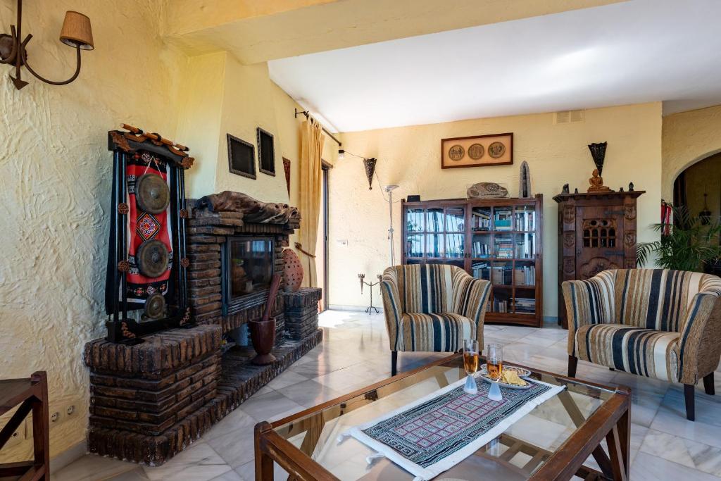 Fotografia z galérie ubytovania Cosy house jacuzzi wifi pool view v destinácii Mijas