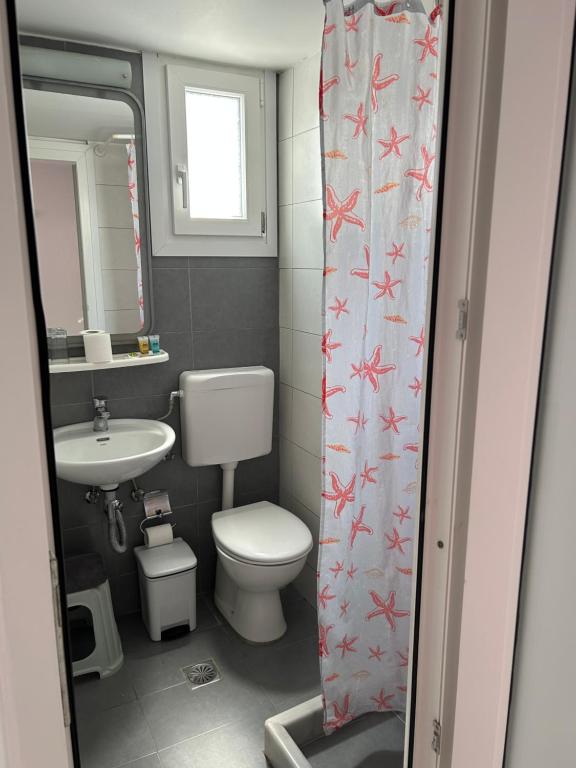 Koupelna v ubytování Hotel Milena