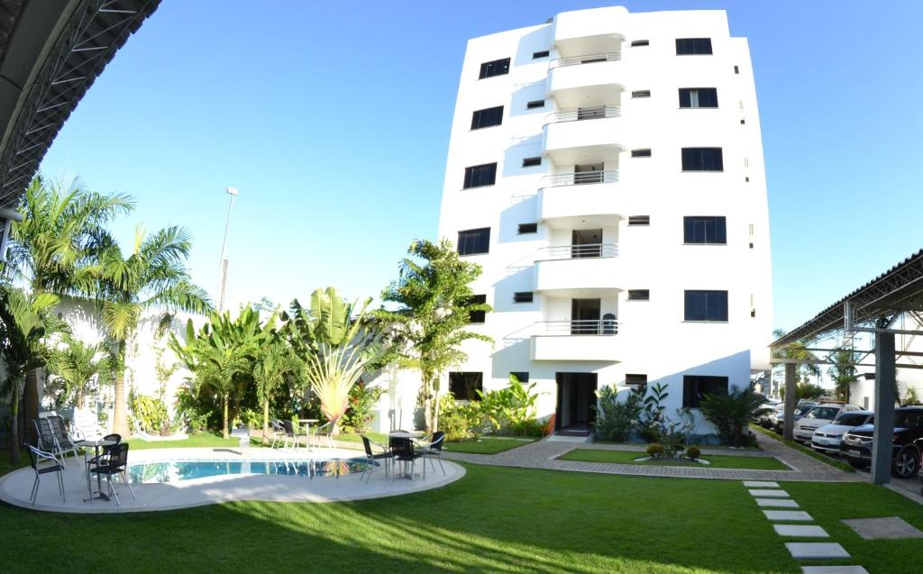 Bazén v ubytování Hotel Oceania nebo v jeho okolí