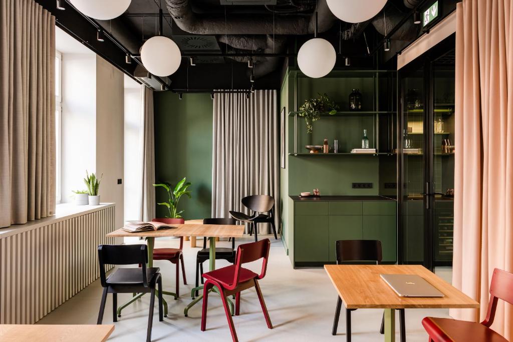 PLANTONIA Aparthotel - Resim 16