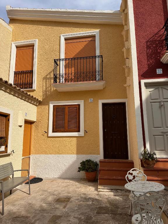 El Marinero - 1st line semi-detached 4-bedroom villa - sea ...