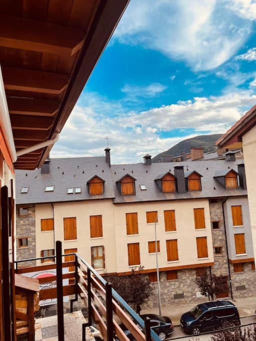 Nespecifikovaný výhled na hory nebo výhled na hory při pohledu z apartmánu