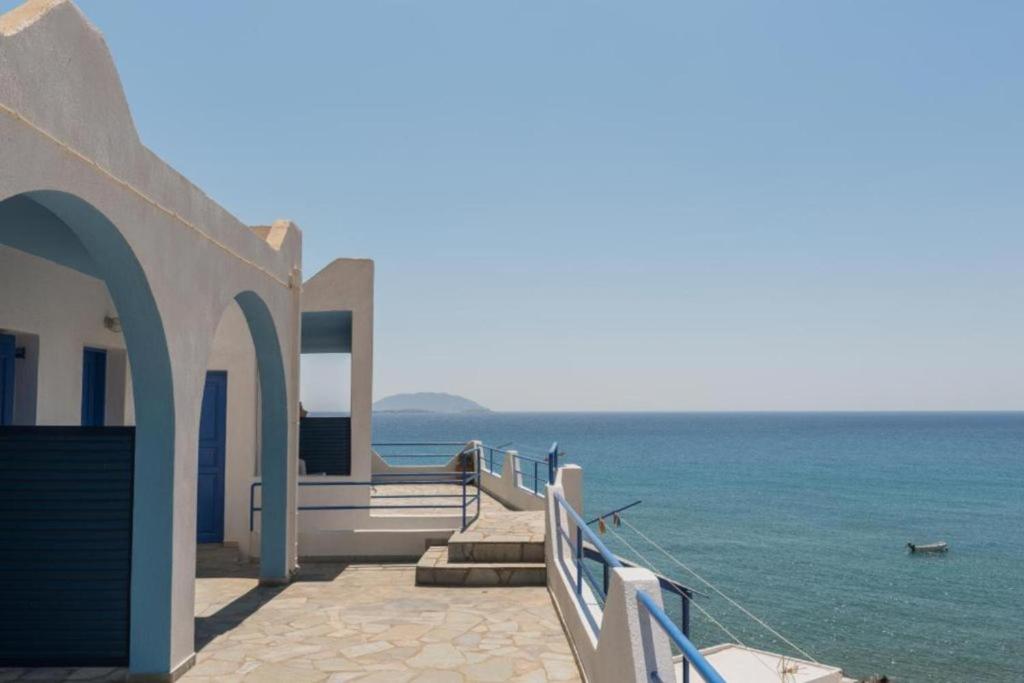 Gallery image of Room next to the sea - faros room 4 in Anafi