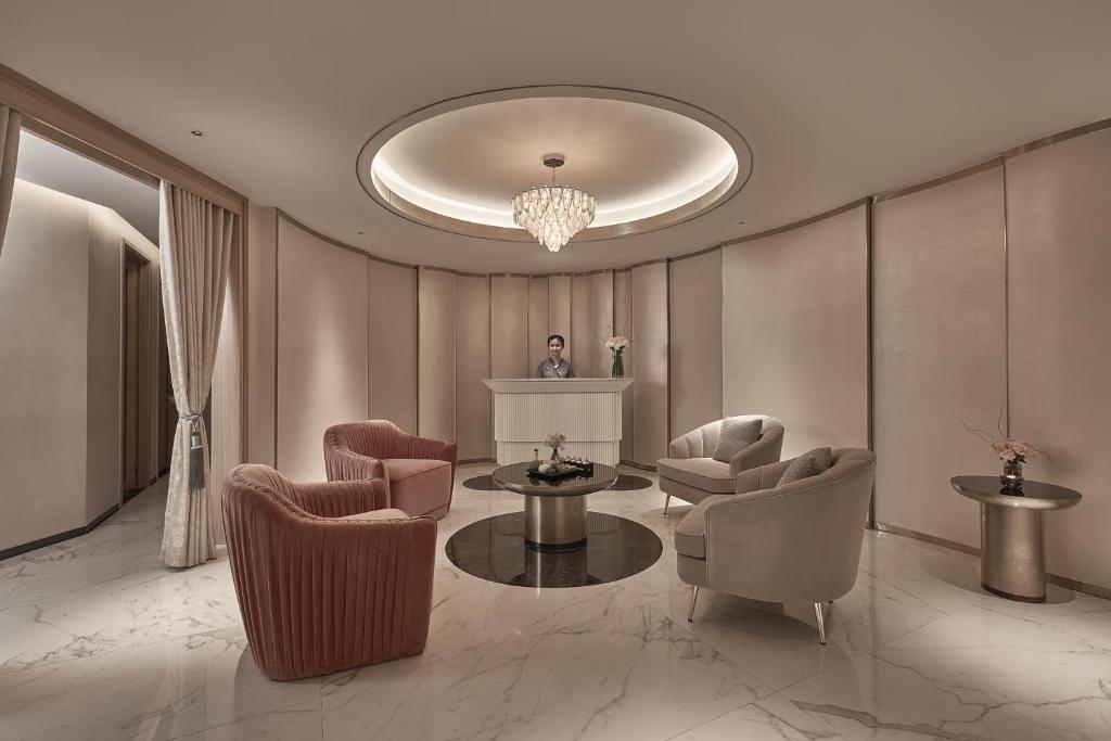 La Siesta Premium Saigon 2