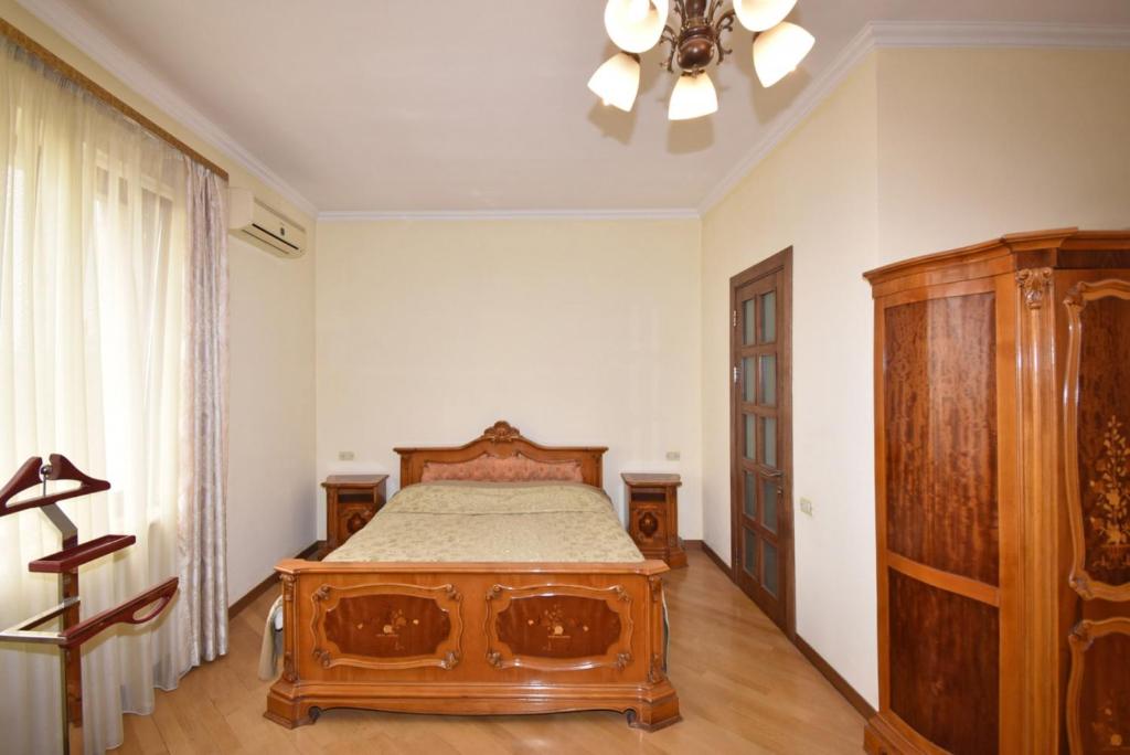 Postel nebo postele na pokoji v ubytování Homestay at City Center