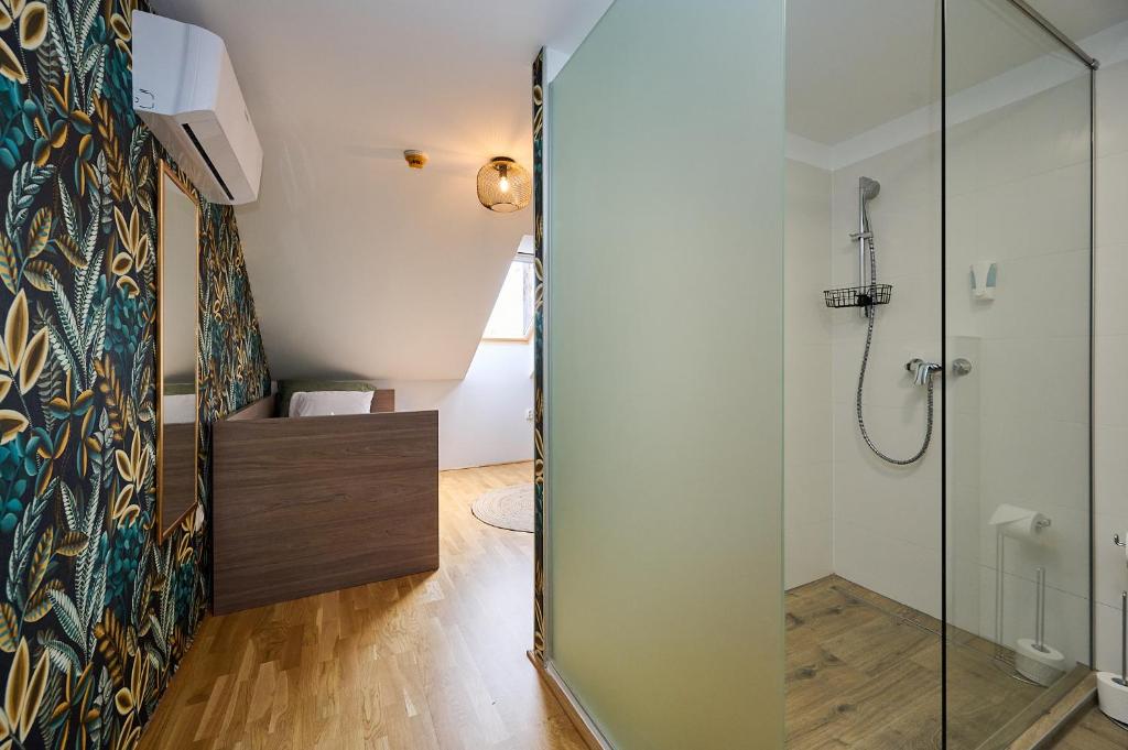 ROOMS 9700 Szombathely, 2 Maros utca kép - 1