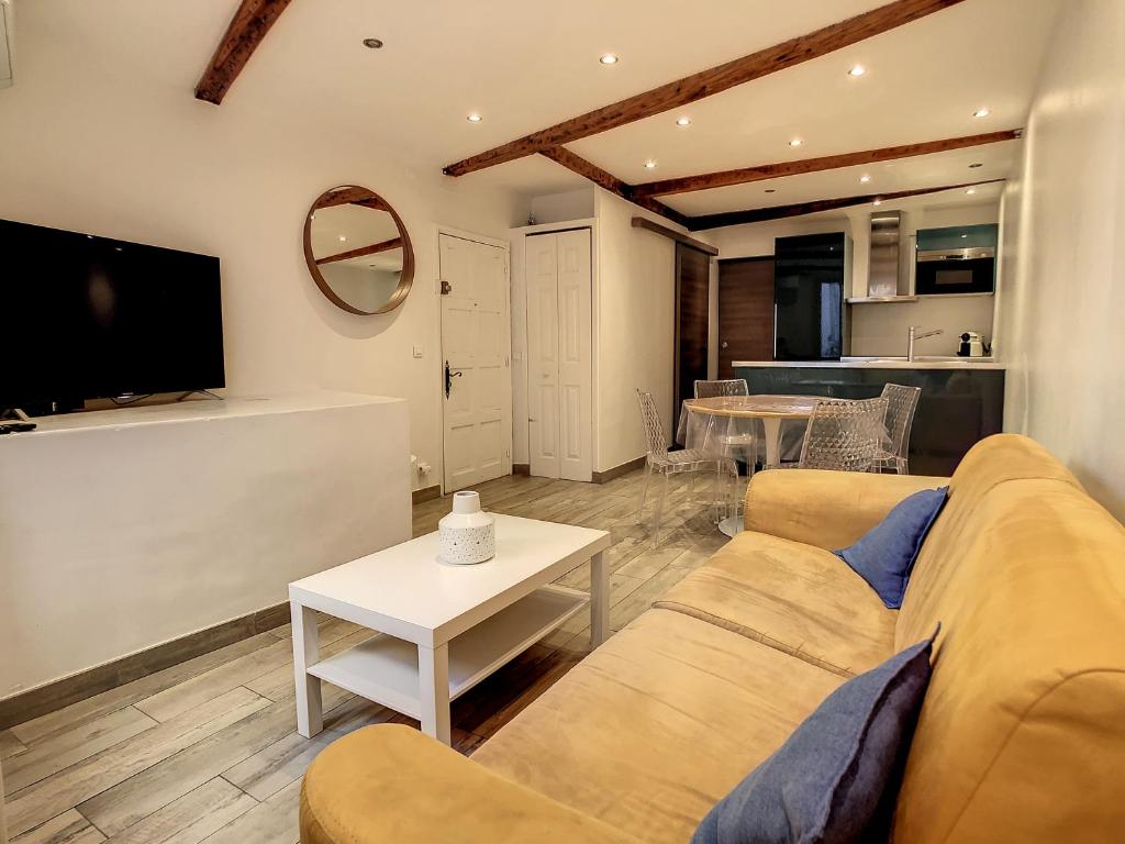 Photo de la galerie de l'établissement 1 bedroom Forville, 4 min Palais,Plages,Croisette, à Cannes