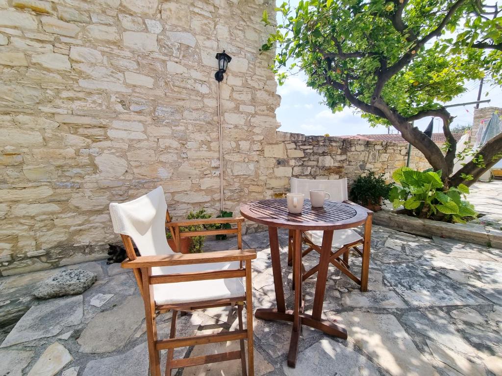 Patio nebo venkovní prostory v ubytování Athena's Pool Oasis