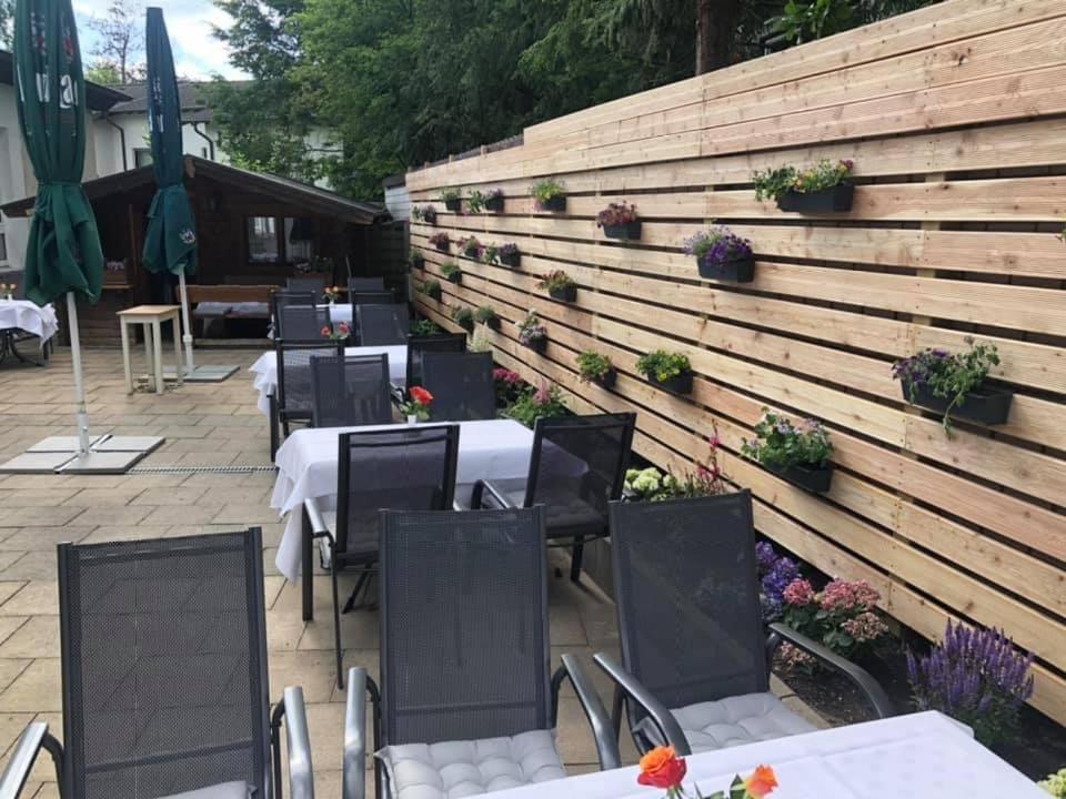 Hotel-Restaurant Schmachtenbergshof - Resim 36
