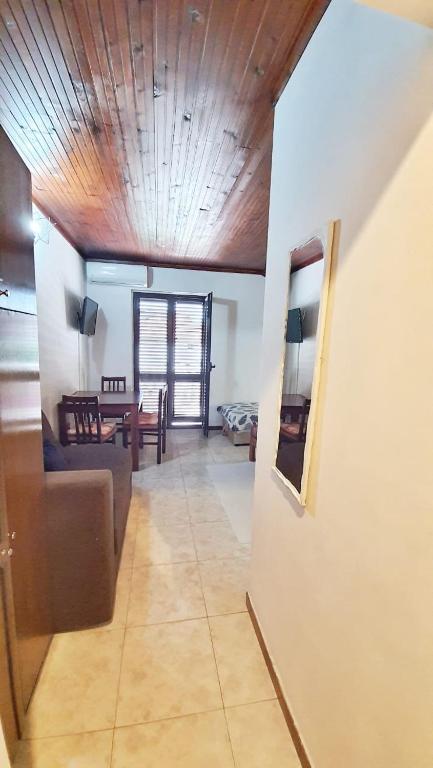 Vojinovic Apartments - Studio Apartment