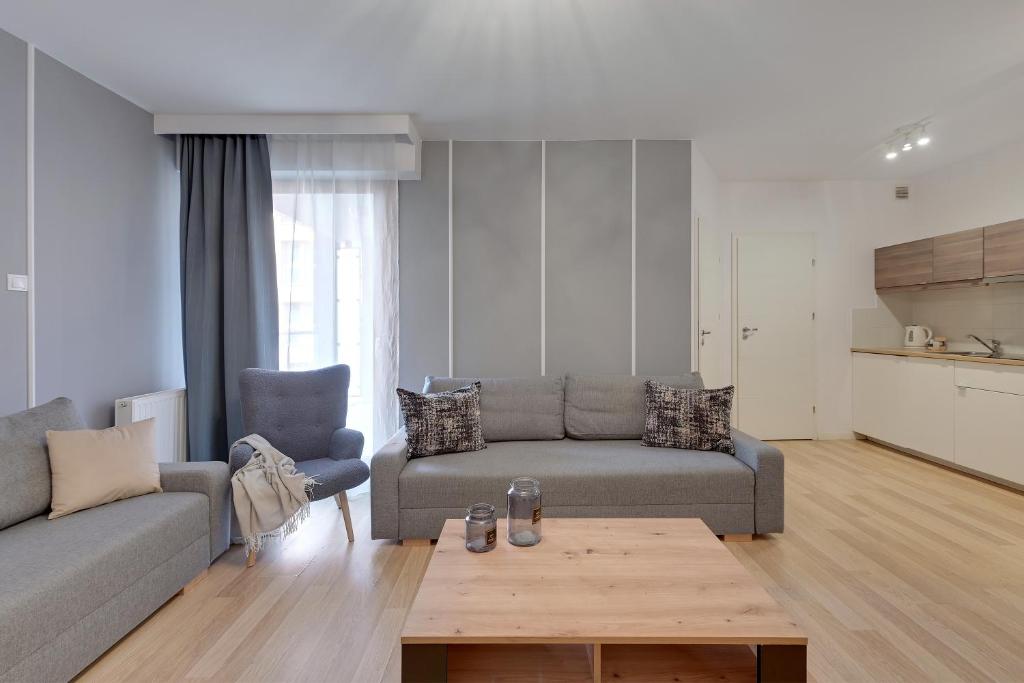 Apartamenty Apartinfo Aura - Apartment With Balcony And River View (no Parking)