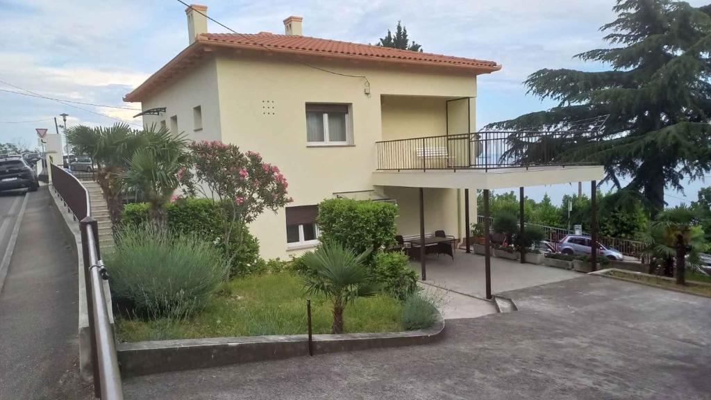 Fotografia z galérie ubytovania Apartment in Rijeka 34082 v destinácii Rijeka