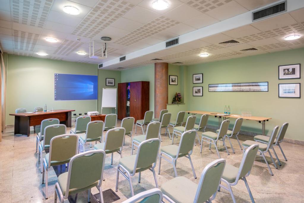 Konferenční prostory v ubytování Hotel Parisi