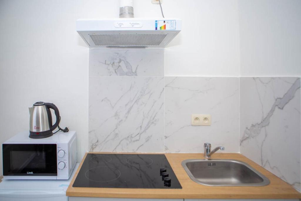 Albert gare du Midi , 29 - Apartamento De Estudio
