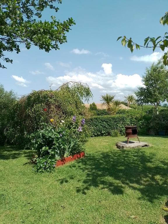 Jardín al aire libre en Robins Rest