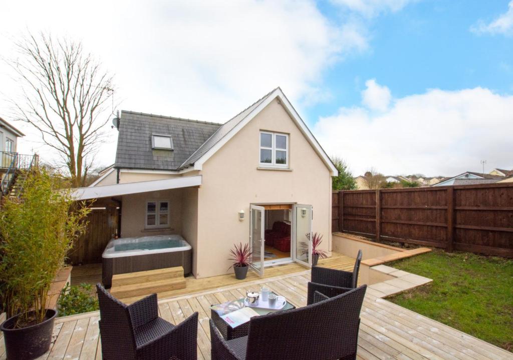 Vineyard Vale House, Saundersfoot (updated prices 2024)