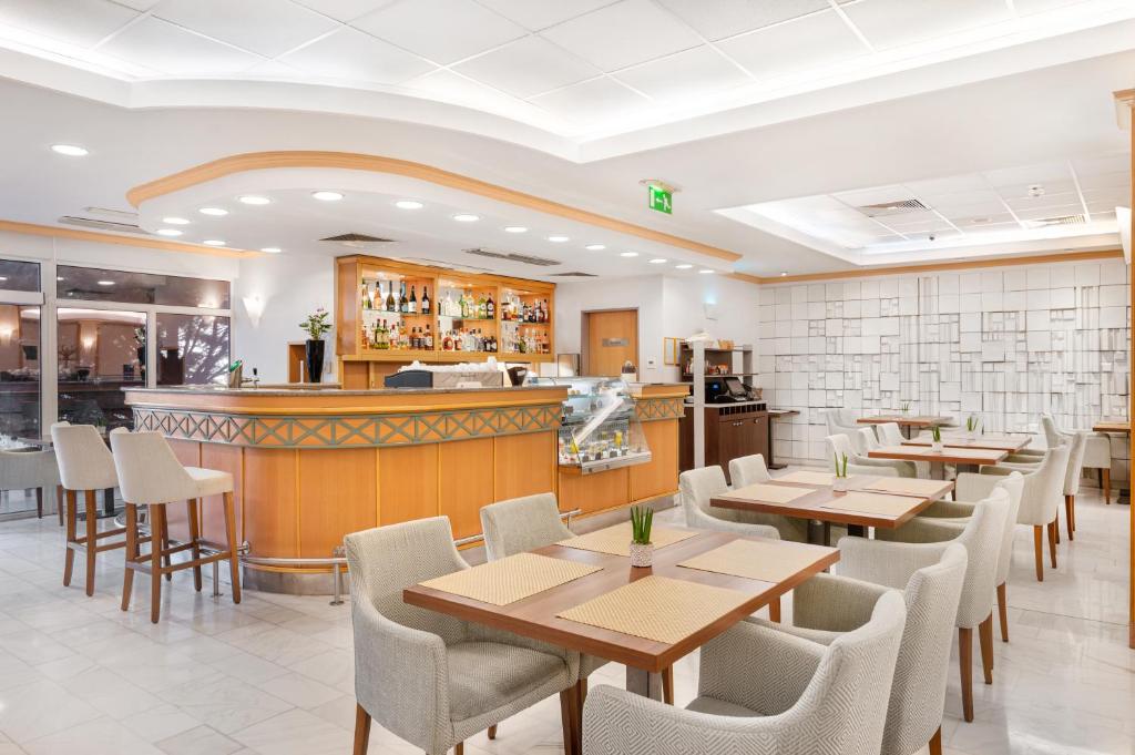 Danubius Hotel Arena - Resim 9