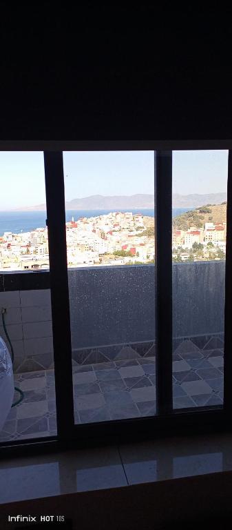 Nespecifikovaný výhled na moře nebo výhled na moře při pohledu z apartmánu
