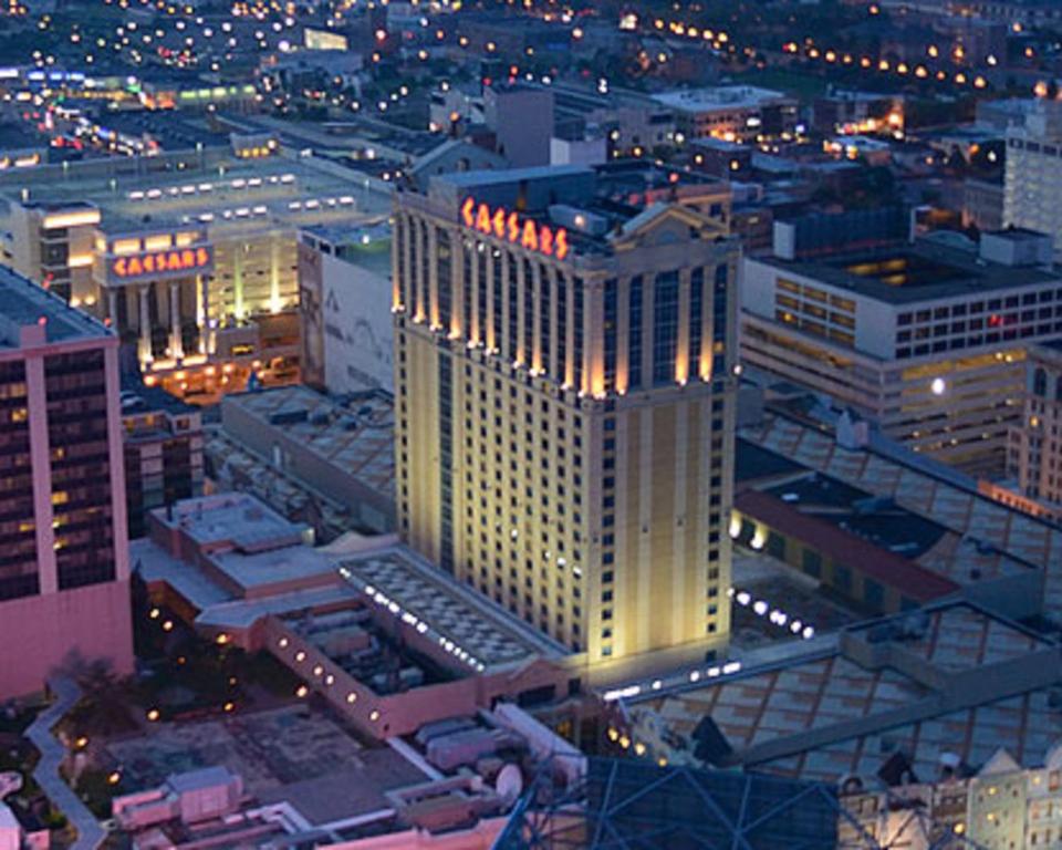 Pemandangan umum bagi Atlantic City atau pemandangan bandar yang diambil dari resort