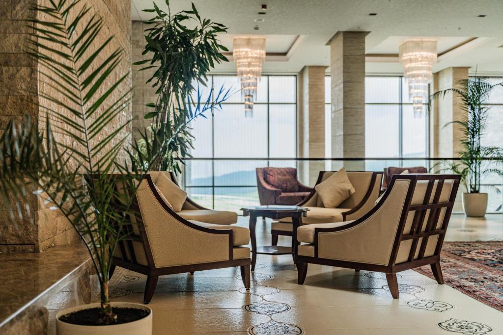 Posezení v ubytování Shahdag Hotel & Spa