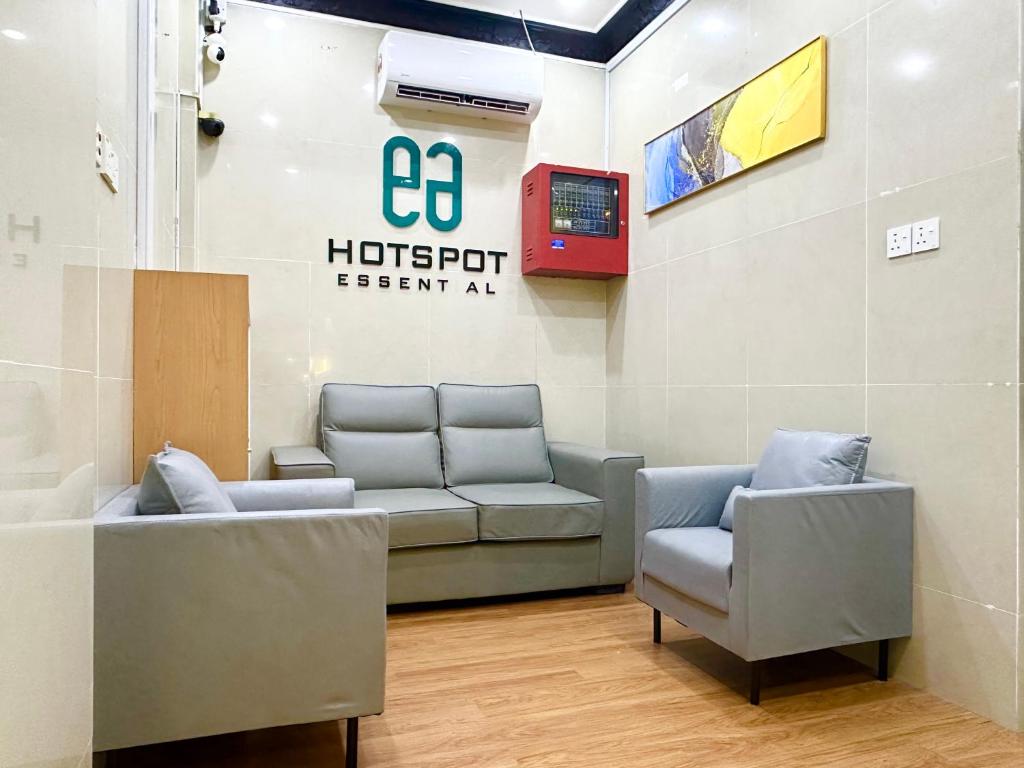 Posezení v ubytování Hotel Tourist City Centre by HotSpot Essential