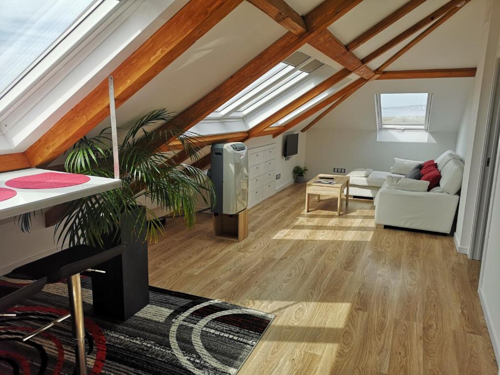 Playa de Barrañan - Penthouse Apartment
