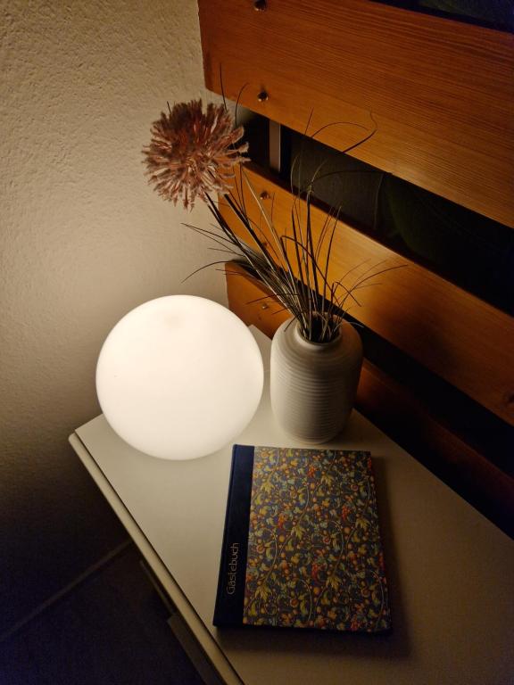 Lampe à poser Philips Living Sound blanc