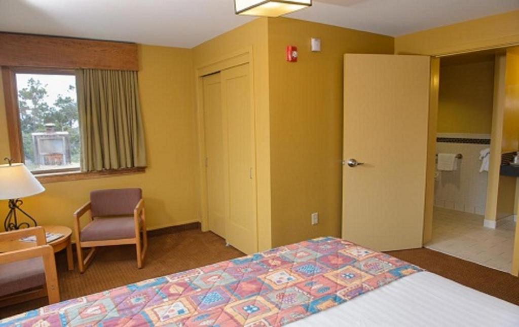 Asilomar Conference Grounds - Standard King Room