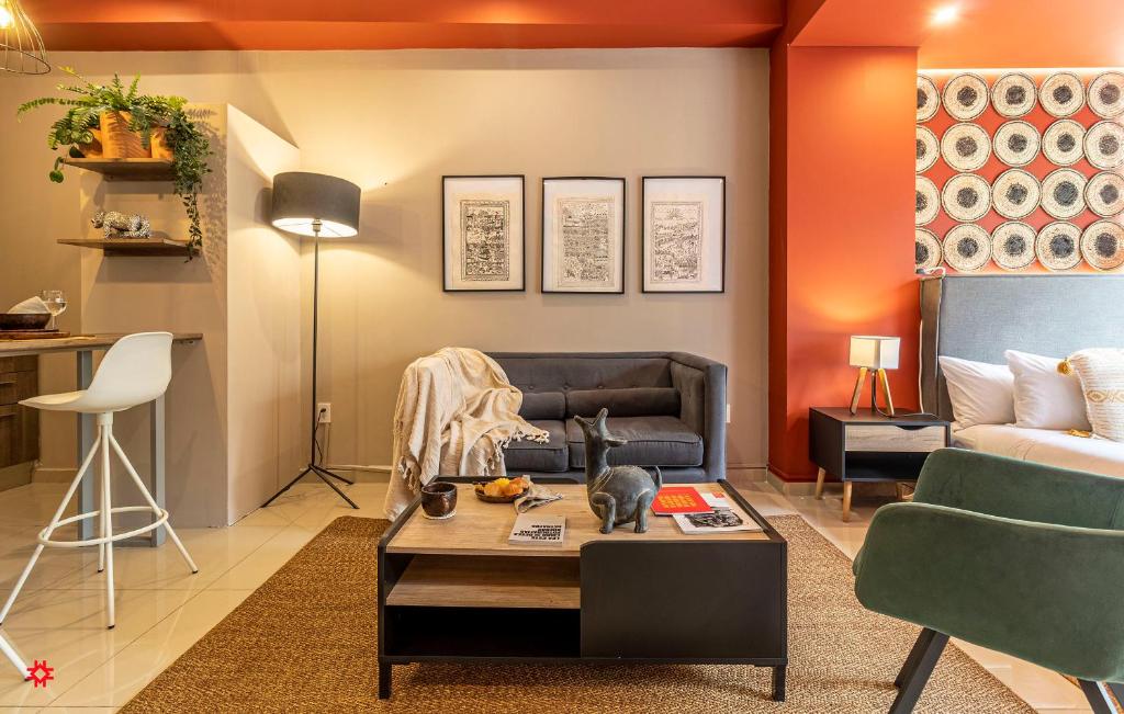 Casa Alure by Kukun - One-Bedroom Apartment