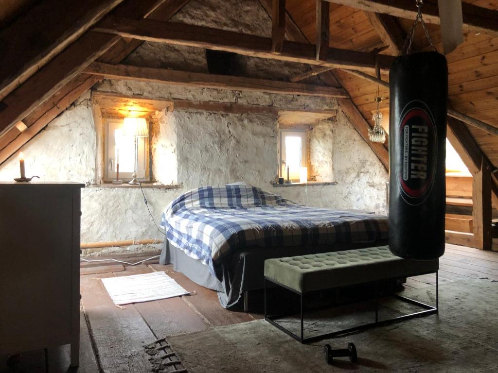 Postel nebo postele na pokoji v ubytování Isomegård Väte Gotland